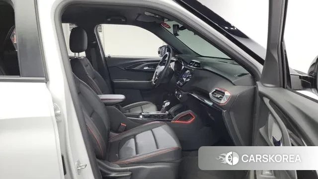 Chevrolet (GM Daewoo) Trailblazer 2021 Белый из Кореи, фото 3