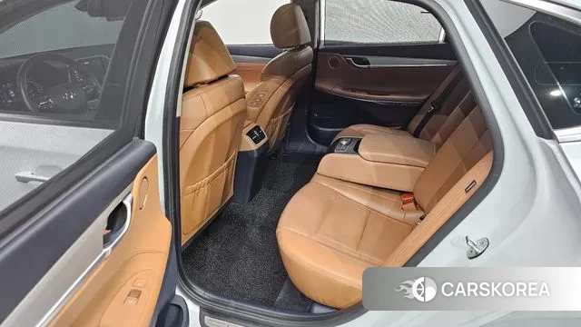 Hyundai Grandeur IG 2018 Белый из Кореи, фото 3