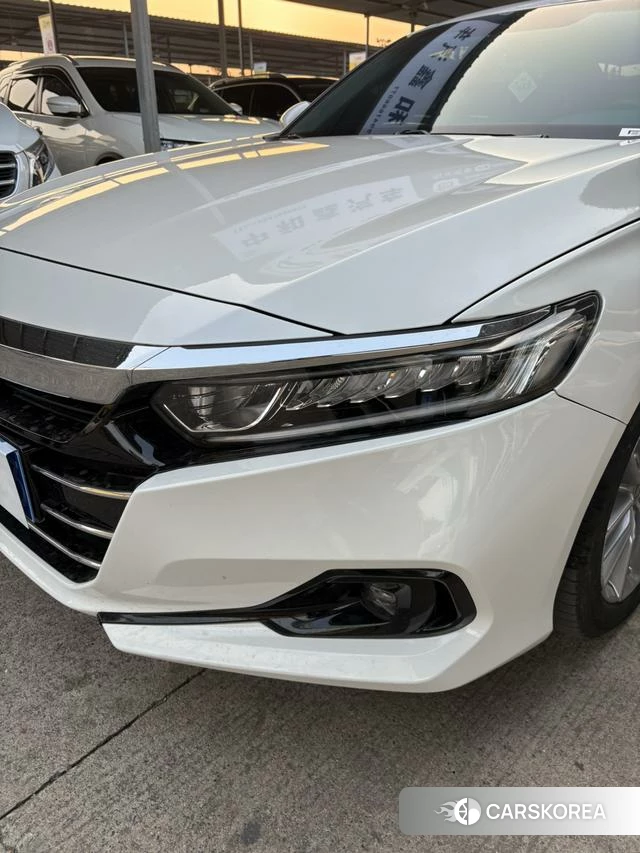 Honda Accord 2023 Белый из Китая, фото 3