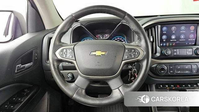 Chevrolet (GM Daewoo) Real New Colorado 2022 Черный из Кореи, фото 3