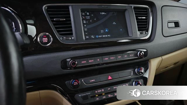 Kia The New Carnival 2018 Черный из Кореи, фото 3