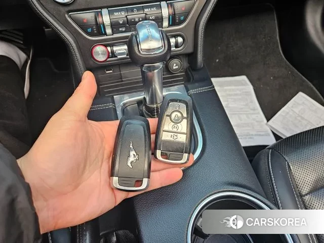 Ford Mustang 2019 Черный из Кореи, фото 3