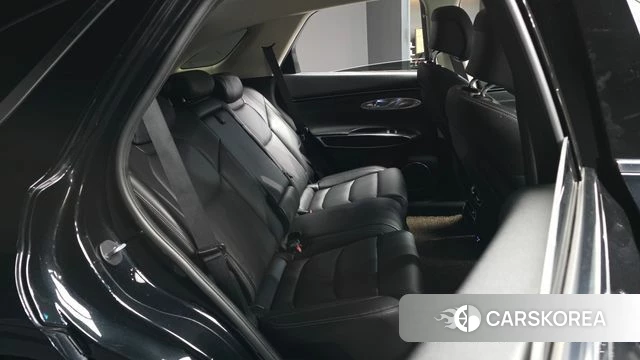 Genesis GV70 2022 Черный из Кореи, фото 3