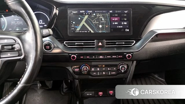 Kia Niro Plus 2022 Серебряный из Кореи, фото 3
