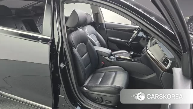 Kia Come New K7 2018 Черный из Кореи, фото 3