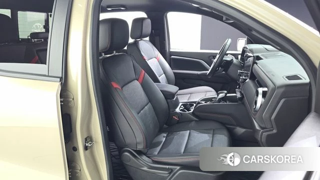 Chevrolet (GM Daewoo) All New Colorado 2024 Коричневый из Кореи, фото 3