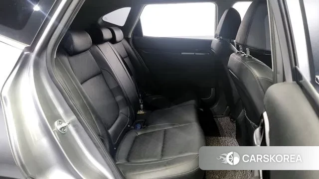 Kia Seltos 2019 Серебряный из Кореи, фото 3