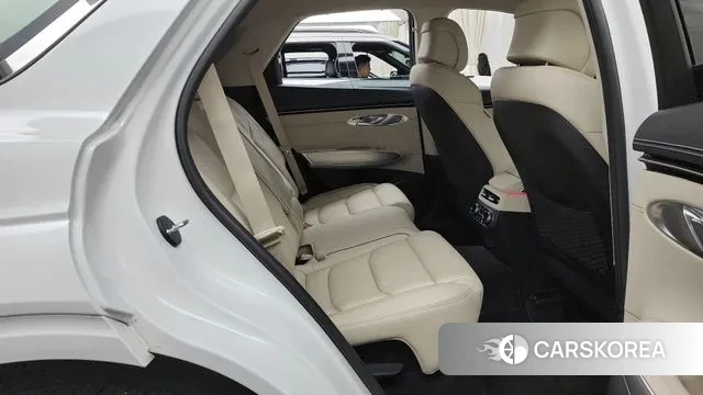 Genesis GV70 2023 Белый из Кореи, фото 3