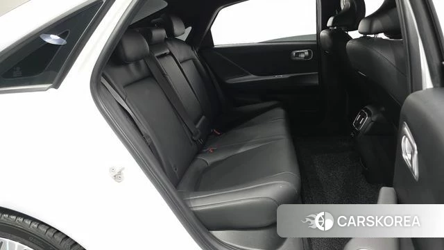 Hyundai Ionic 6 2024 Белый из Кореи, фото 3