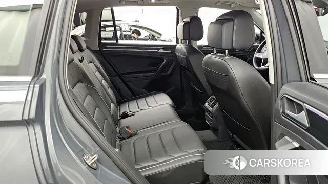 Volkswagen Tiguan second Generation 2022 Серый из Кореи, фото 3