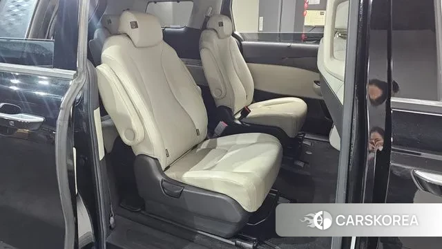 Kia Carnival 4th generation 2021 Черный из Кореи, фото 3