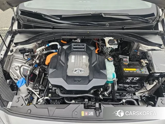 Hyundai The New Ionic Electric 2020 Серебристо-серый из Кореи, фото 3