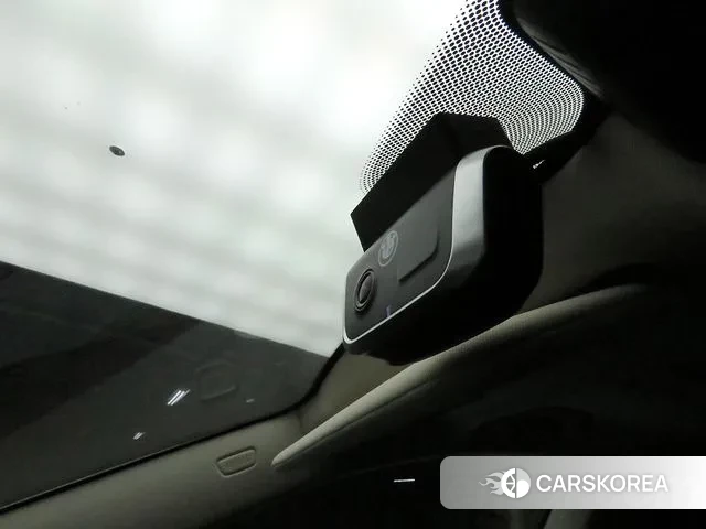 BMW 6 Series GT (G32) 2021 Белый из Кореи, фото 3