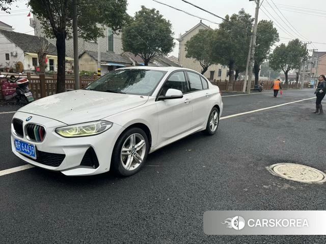 BMW 1 series 2019 Белый из Китая, фото 3