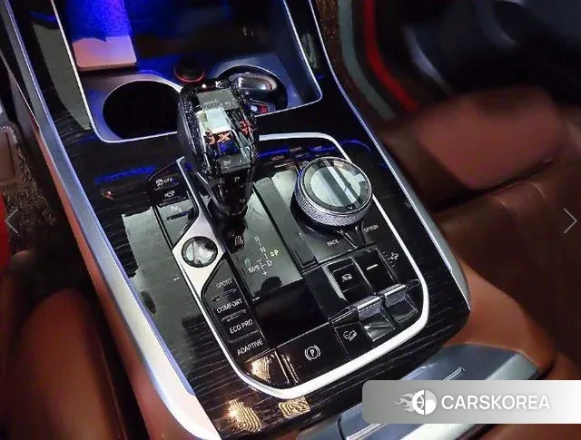 BMW X7 (G07) 2022 Белый из Кореи, фото 3