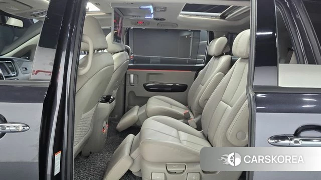 Kia The New Carnival 2019 Серый из Кореи, фото 3