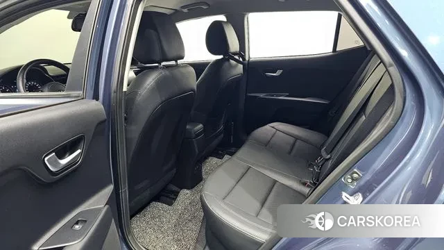 Kia Stonic 2019 Синий из Кореи, фото 3