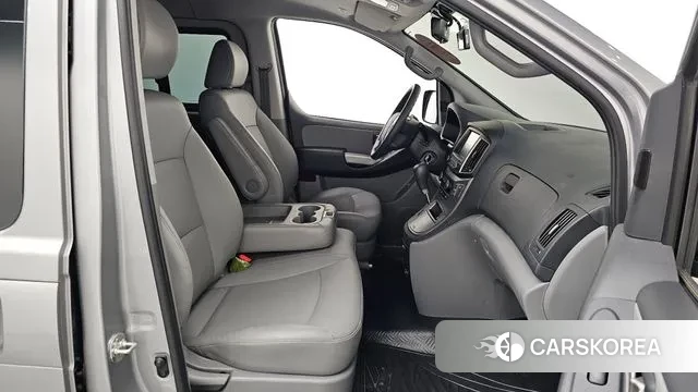 Hyundai The New Grand Starex 2021 Серебристо-серый из Кореи, фото 3