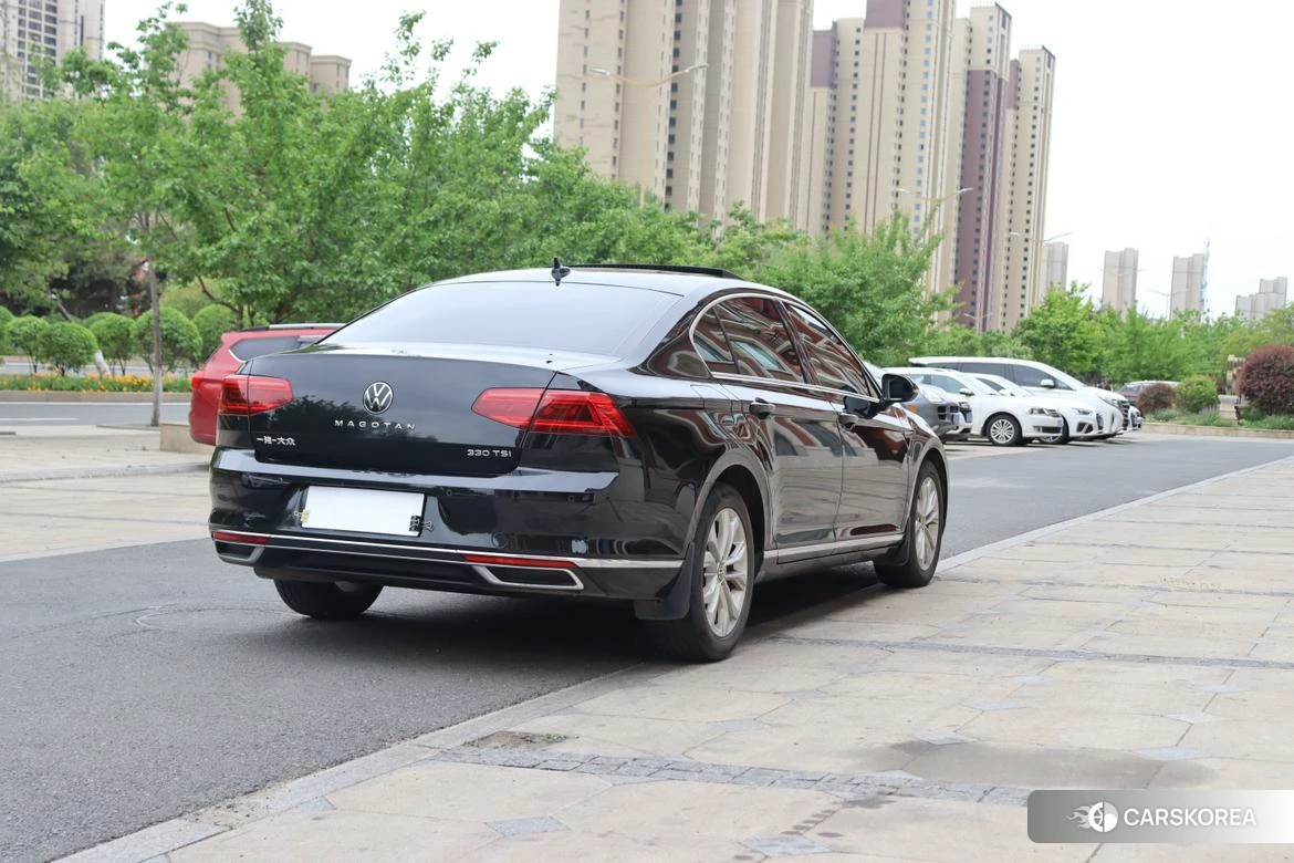 Volkswagen Magotan 2019 Черный из Китая, фото 3
