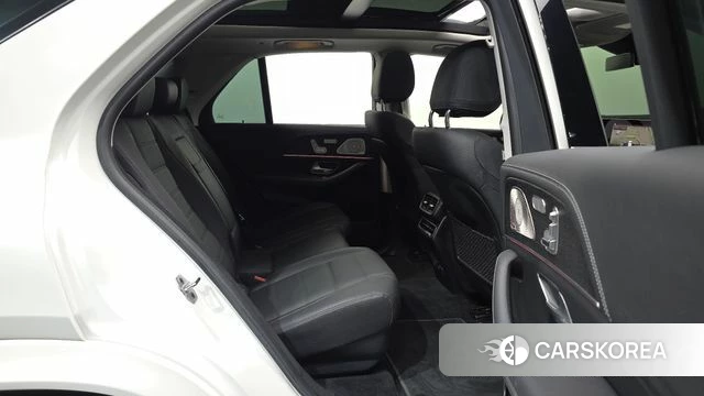Mercedes-Benz GLE-Class W167 2023 Белый из Кореи, фото 3