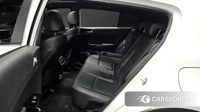 Kia Sportage The Bold 2018 Белый из Кореи, фото 3