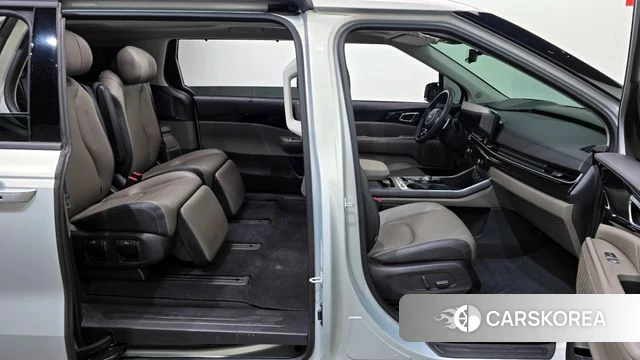 Kia The New Carnival 4th Generation 2024 Светло-серебряный цвет из Кореи, фото 3