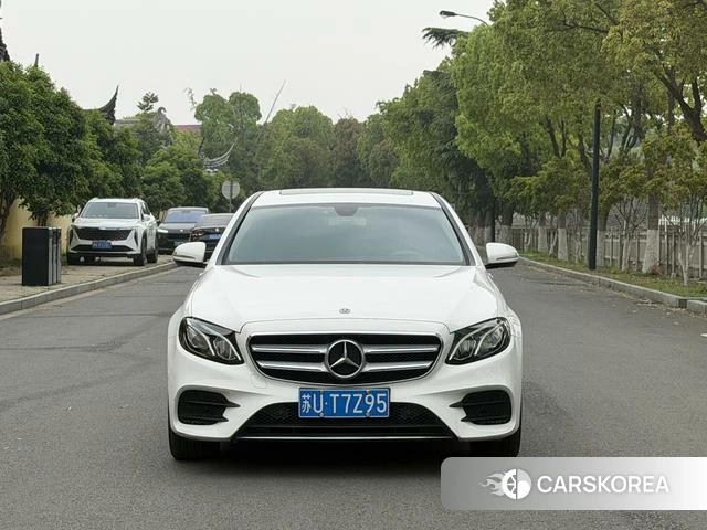 Mercedes-Benz E-class 2018 Белый из Китая, фото 3