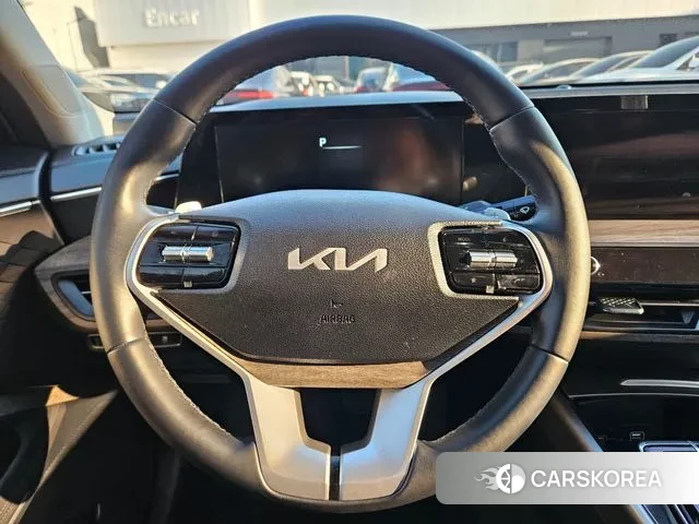 Kia K8 2023 Черный из Кореи, фото 3