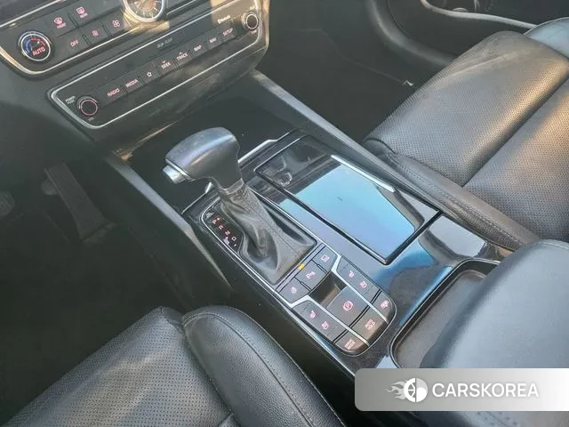 Kia Come New K7 2018 Серый из Кореи, фото 3