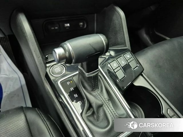 Kia Sportage 5th Generation 2022 Белый из Кореи, фото 3