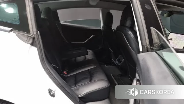 Tesla Model 3 2020 Белый из Кореи, фото 3