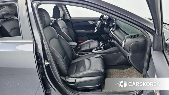 Kia Come New K3 2019 Серый из Кореи, фото 3