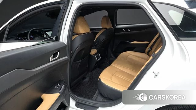 Kia K5 3rd generation 2022 Белый из Кореи, фото 3