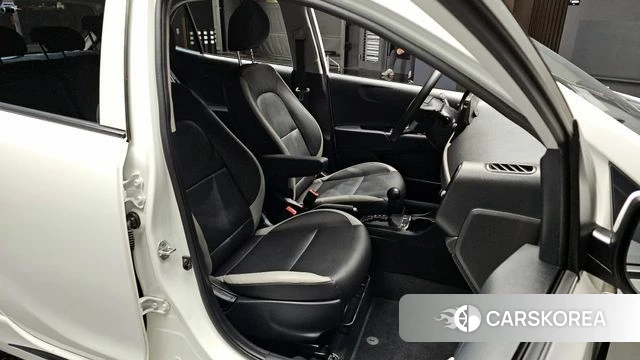 Kia Morning Urban (JA) 2022 Белый из Кореи, фото 3