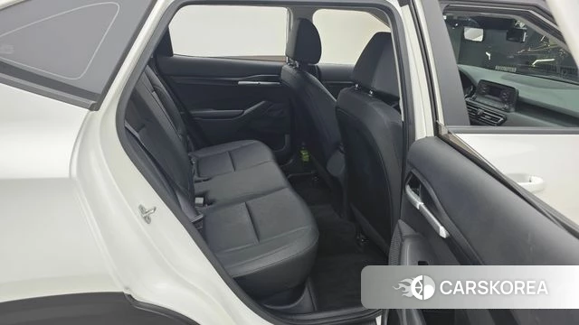 Kia Seltos 2022 Белый из Кореи, фото 3