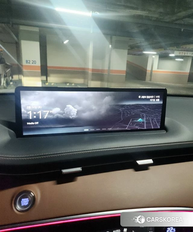 Genesis GV70 2023 Белый из Кореи, фото 3