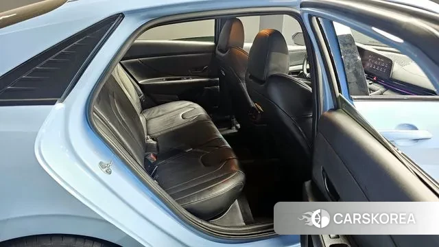 Hyundai Avante (CN7) 2022 Небесно-голубой из Кореи, фото 3