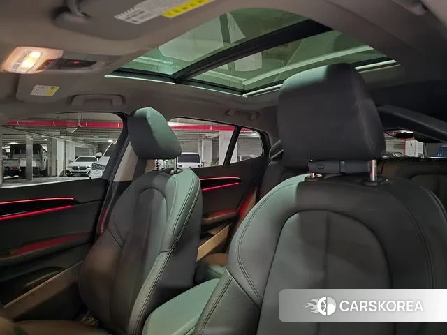 BMW X2 (F39) 2020 Белый из Кореи, фото 3