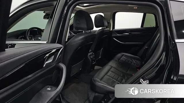 BMW X4 (G02) 2021 Черный из Кореи, фото 3