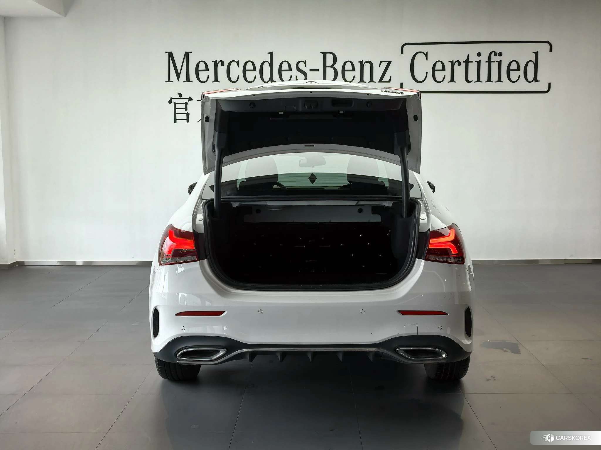 Mercedes-Benz Class A 2021 Белый из Китая, фото 3