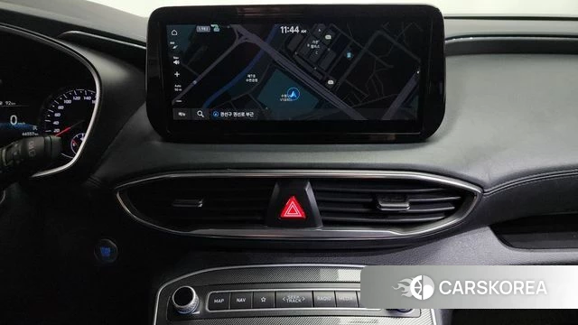 Hyundai The New Santa Fe 2021 Белый из Кореи, фото 3