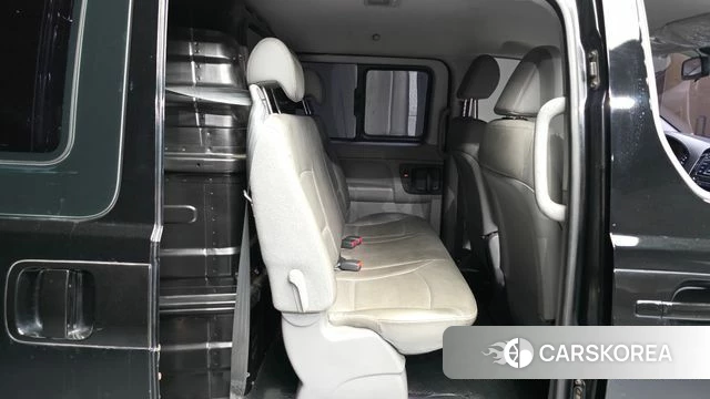 Hyundai The New Grand Starex 2018 Черный из Кореи, фото 3