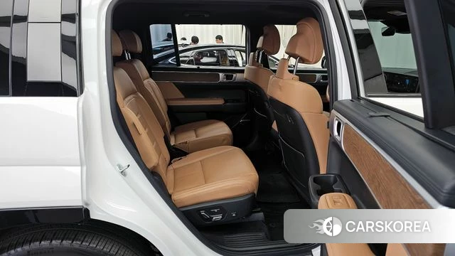 Hyundai Santa Fe (MX5) 2024 Белый из Кореи, фото 3