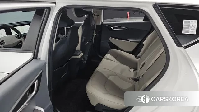 Kia EV6 2022 Белый из Кореи, фото 3