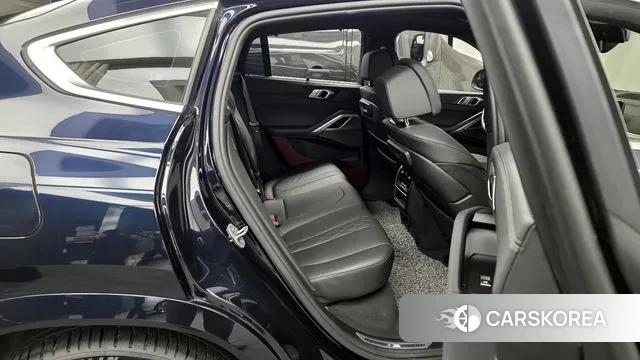 BMW X6 (G06) 2023 Черный из Кореи, фото 3