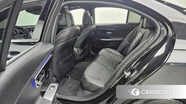 Mercedes-Benz C-Class W206 2024 Черный из Кореи, фото 3