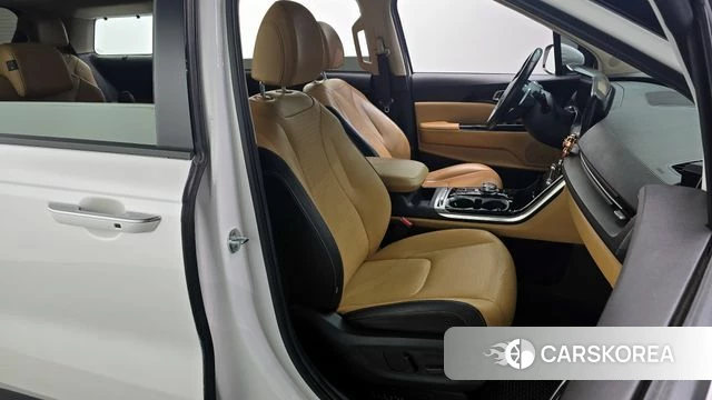 Kia Carnival 4th generation 2022 Белый из Кореи, фото 3