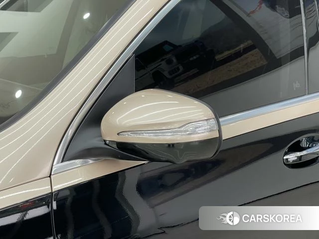 Mercedes-Benz GLS 2023 Черный из Китая, фото 3