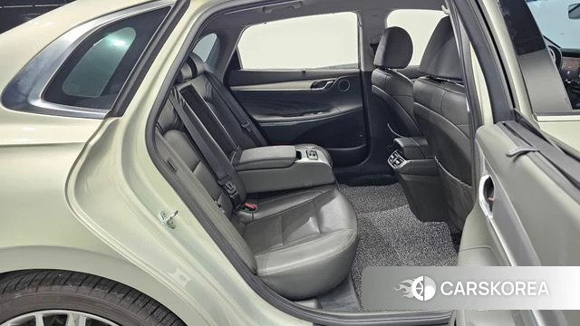 Hyundai The New Grandeur IG 2021 Светло-серебряный цвет из Кореи, фото 3