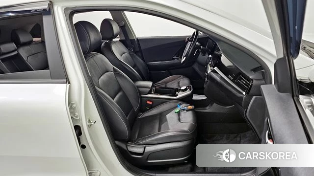 Kia Niro EV 2021 Белый из Кореи, фото 3